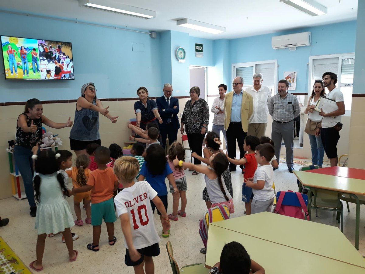 ElConsejoSev's tweet photo. XII Escuela de Verano en Los Pajaritos subvencionada por las Hermandades del Martes Santo ⏩ https://t.co/OXHCJoUtJL https://t.co/r2ntLWtpA1