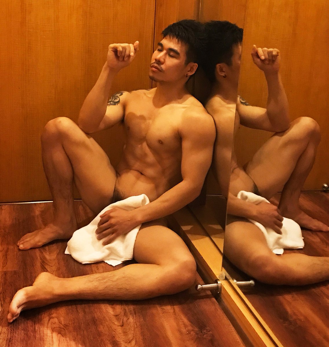 pong_masseur's tweet photo. Good evening✨ยังไม่ค่ำเบย ง่วงซะละ.... ...#pong_musicmassages #พงษ์ครับ  #pong_massage  #พงษ์นวดประกอบเพลง #🙏 #ขอบคุณที่ติดตามนะครับ #thankforlike https://t.co/ZAiW2FtaVx