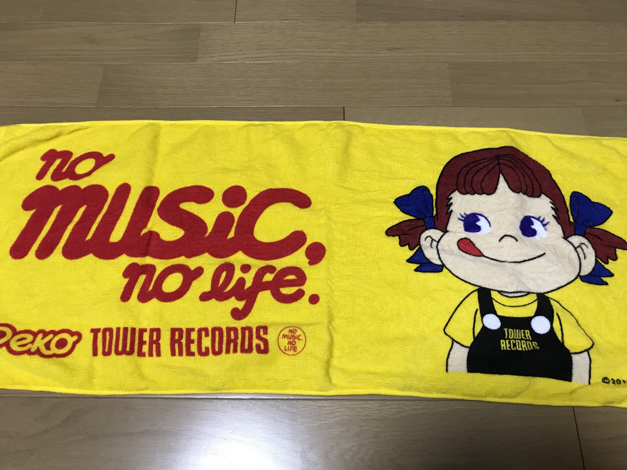 みふもとうとりあ ペコちゃん タワレコのコラボ No Music No Lifeスポーツタオル かわいい