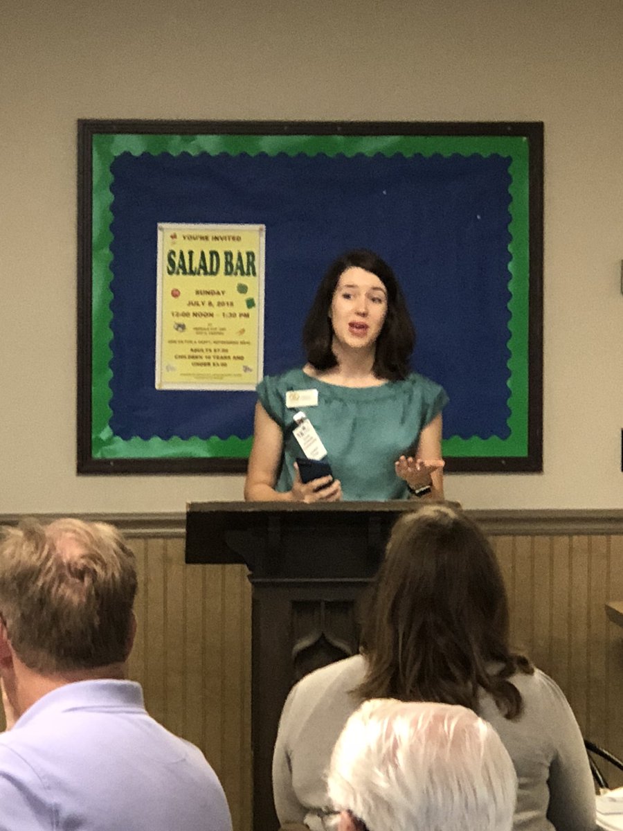 MsLizThacker's tweet photo. @MsJordan_NES talking about @GSP_KnoxCo_TN and the #CommunitySchools initiative at the July #NKBPA monthly meeting. https://t.co/O3Qm9XEILd