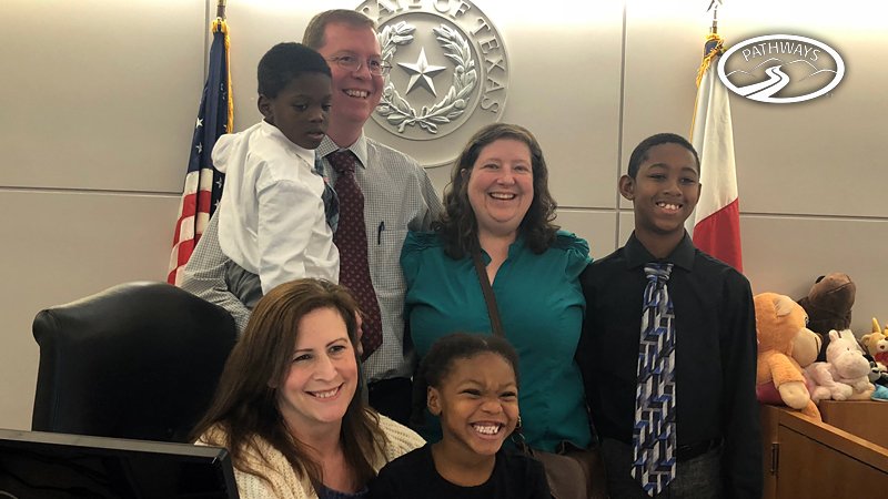 PathwaysYFS's tweet image. #Congratulations to Ed and Kim on their second adoption with Pathways - expanding their family by 2! Thank you for opening your hearts, &amp;lt;3 your home, and your family to children. :) You&apos;ve made an amazing impact on their lives. #foster2adopt