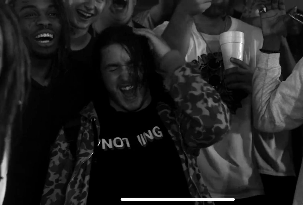 ZackJG's tweet photo. CLOUT COBAIN https://t.co/mVx8Nt5mv6