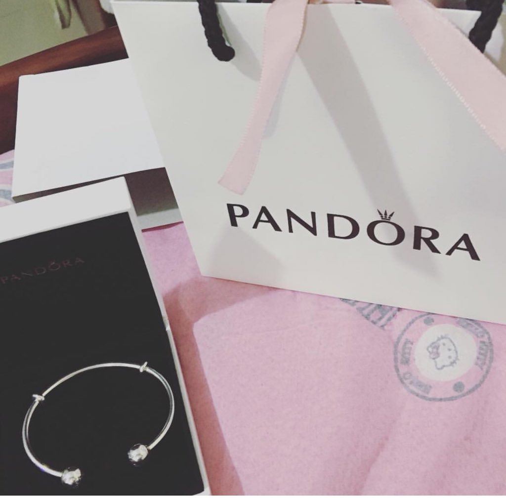 AndyAbellar's tweet image. Thank you i love you💕
#pandorabangle #pandora