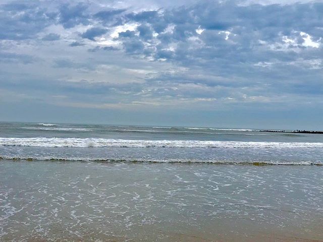 praveenraam06's tweet photo. Rushikonda 😍
@trell.community #wanderlust #praveenrajaram #myexplorations #followme #ExplorerAtHeart #vlogging #eyeem #mypixeldiary #agameoftones #bloggeratheart #blogger, #bloggingtips, #bloggerlife, #bloggersgetsocial, #ontheblog #trell #blogging… https://t.co/vh9uzUNrp0 https://t.co/wM2nZF315D