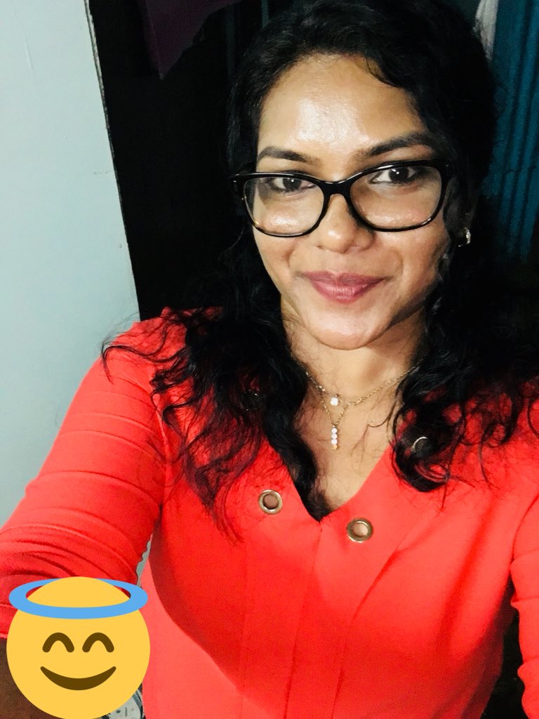 MissVeena29's tweet photo. Curly days 🧚‍♀️ https://t.co/HsTaH0cu0f