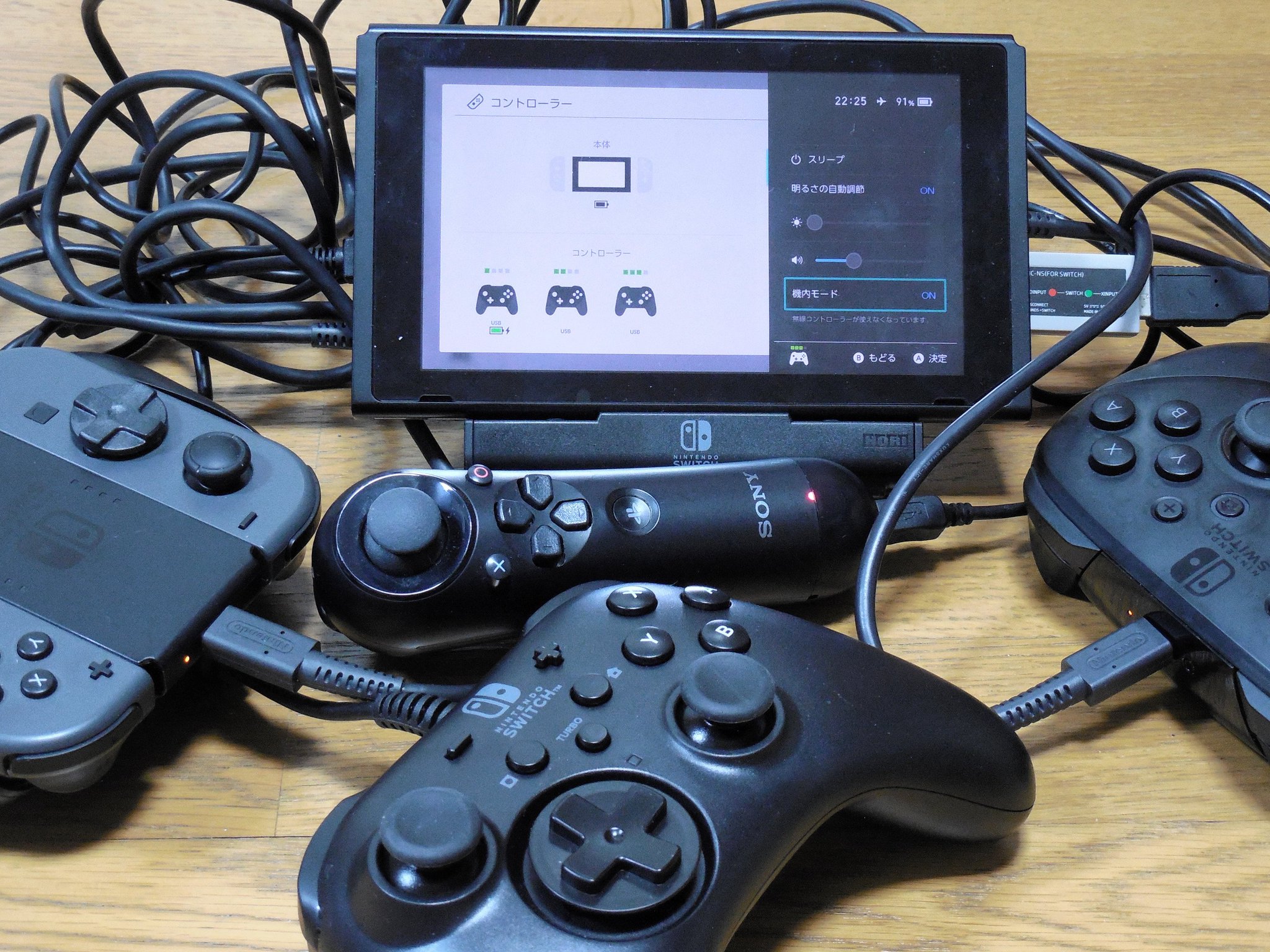 最安値 HORI ホリ ポータブルUSBハブスタンド ニンテンドースイッチ ポータブルUSBハブスタンド for Nintendo Switch