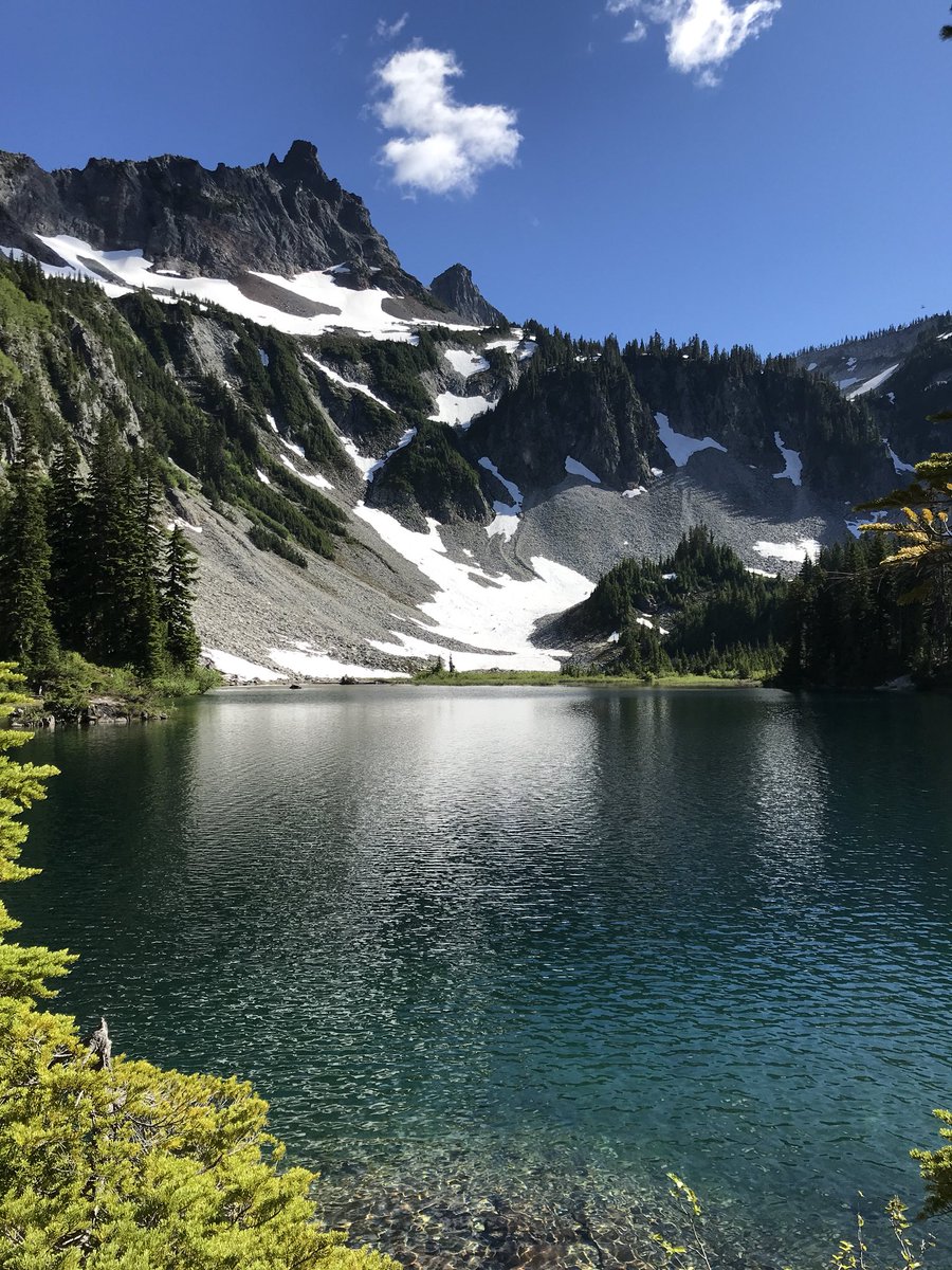 mt_stuart's tweet image. So you know how people say unicorns are not real. I’m here to tell you they’re real. This is my proof a photo of my cousin Unicorn Peak.#unicornpeak