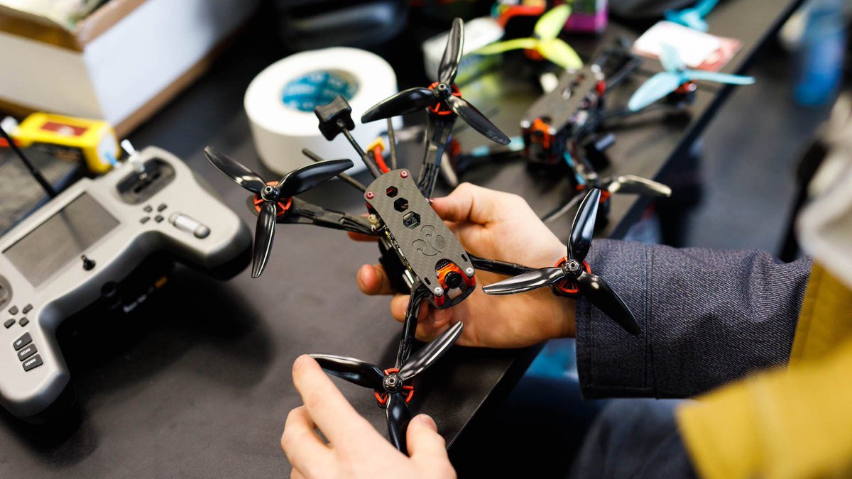 eagle_drones_us's tweet photo. Krypto Labs Launches $1M Drone Design Competition https://t.co/H1hHRMJnxW

#commercialdrones #drones #drone #dronephotography #uav #uas  #aerialphotography  #dronevideo #eagle_drones_us #eagledrones @eagle_drones_us #dronemonitoring #dronesatwork https://t.co/BSdRl0jkf7