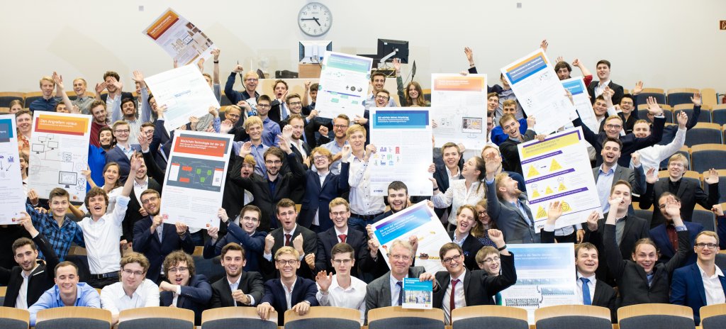 HPI_DE's tweet image. Das Bachelorpodium gestern verpasst? Schade, aber kein Problem! Die Aufzeichnung der vielen spannenden Vorträge gibt es für alle, die nicht dabei sein konnten, oder es noch einmal ansehen wollen, wie immer auf #teleTASK: tele-task.de/series/1217/