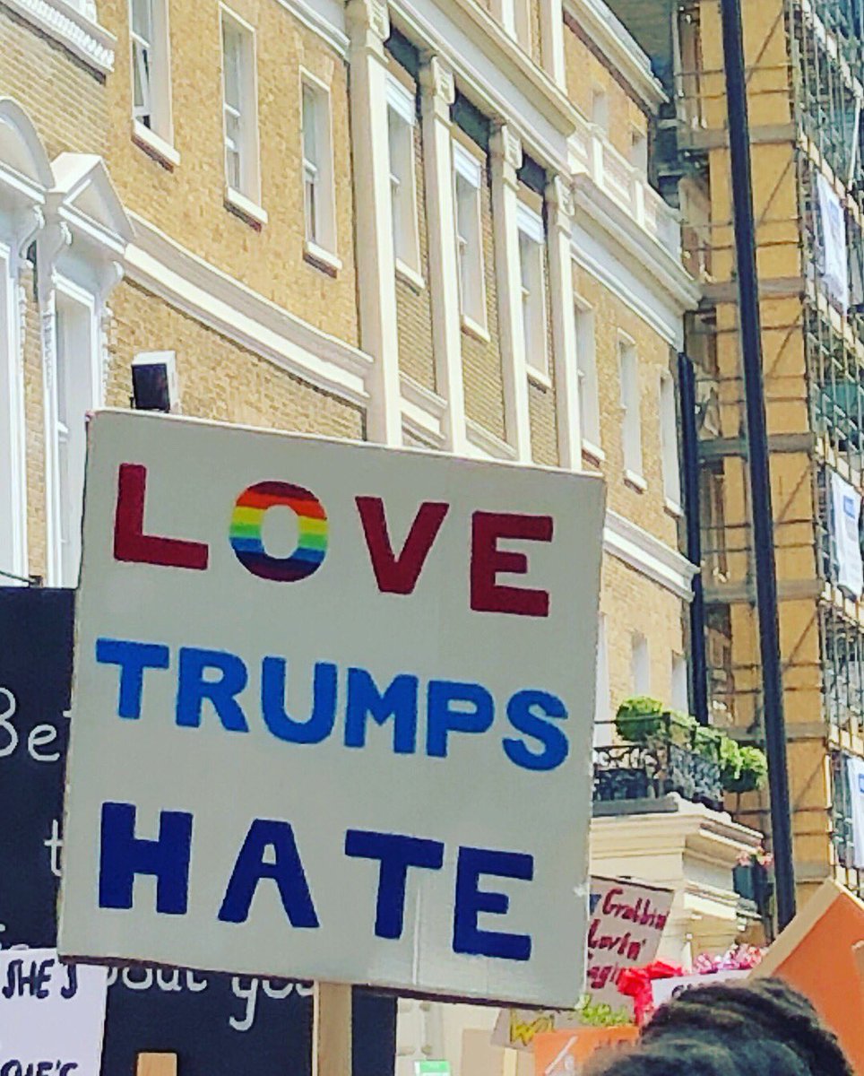 Captain_Kirkers's tweet image. Portland Place Now. 5pm Trafalgar Square. #Resist #ProtestTrump #Wotsit #UnderHisEye