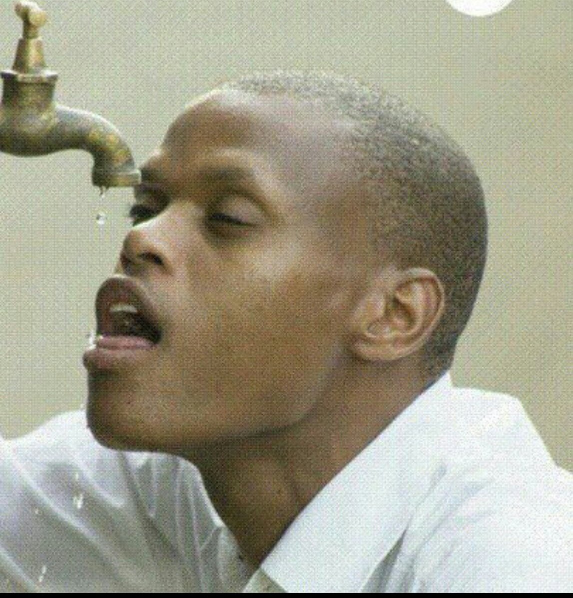 print_african's tweet photo. @sihle_kibido Yesses https://t.co/sPOO3575N2
