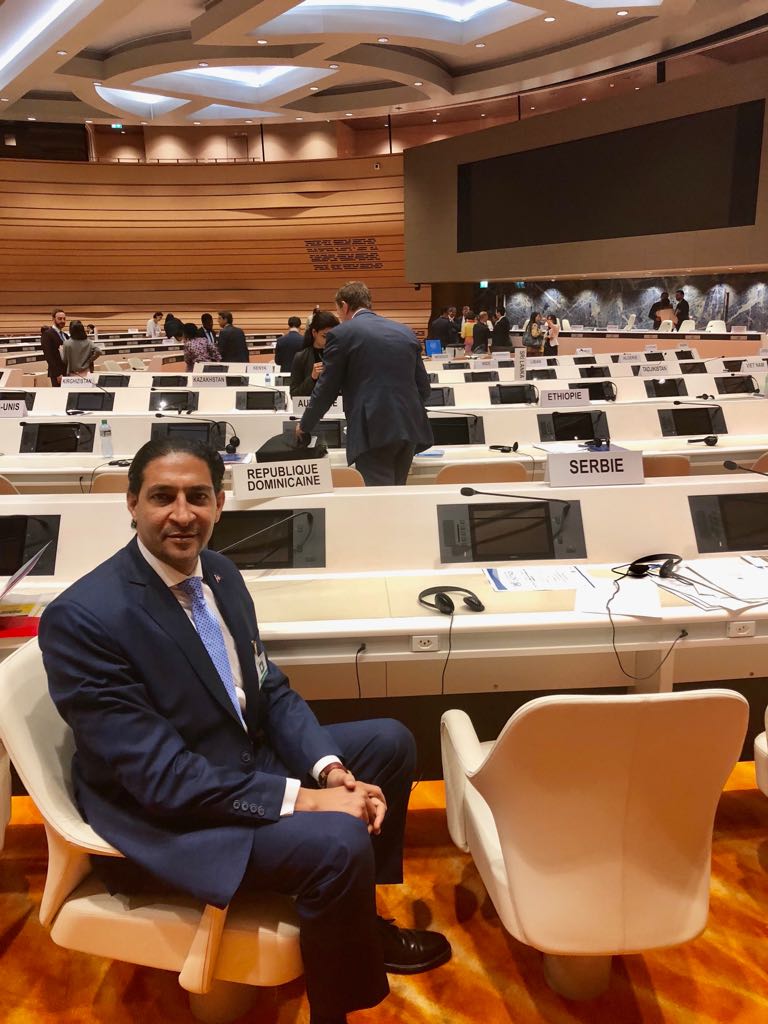 ProCompetencia (@pcompetenciard) on Twitter photo . <a href="/ivangaton1/">Iván Ernesto Gatón</a> miembro de nuestro Consejo Directivo, representando a RD en la <a href="/UNCTAD/">UN Trade and Development</a> en Ginebra en la tarde de ayer. | Tema principal: Las cuestiones relativas a la competencia en la venta de los derechos audiovisuales de importantes acontecimientos deportivos. #CompetitionPolicy . <a href="/ivangaton1/">Iván Ernesto Gatón</a> miembro de nuestro Consejo Directivo, representando a RD en la <a href="/UNCTAD/">UN Trade and Development</a> en Ginebra en la tarde de ayer. | Tema principal: Las cuestiones relativas a la competencia en la venta de los derechos audiovisuales de importantes acontecimientos deportivos. #CompetitionPolicy