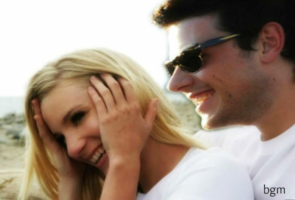 BritneyLeeAna's tweet photo. A few more pics on the beach in Nice, France with m man @FinnCullenH https://t.co/knBZGbBfUr