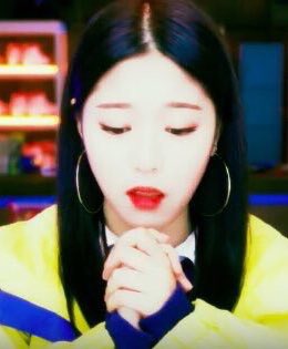 LOONALOOKS's tweet photo. https://t.co/w4FIiK9gHN