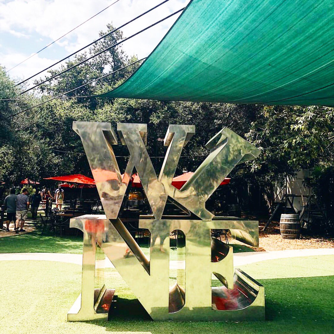 MalibuWines's tweet photo. W I N E. We can’t wait to welcome you. 🍷 Don’t forget...TONIGHT is Sips n’ Giggles Comedy Show with @jamesfreycomedy at 8pm 😆✨ Come welcome the weekend with us. #malibuwines https://t.co/ULzQmFqW6X