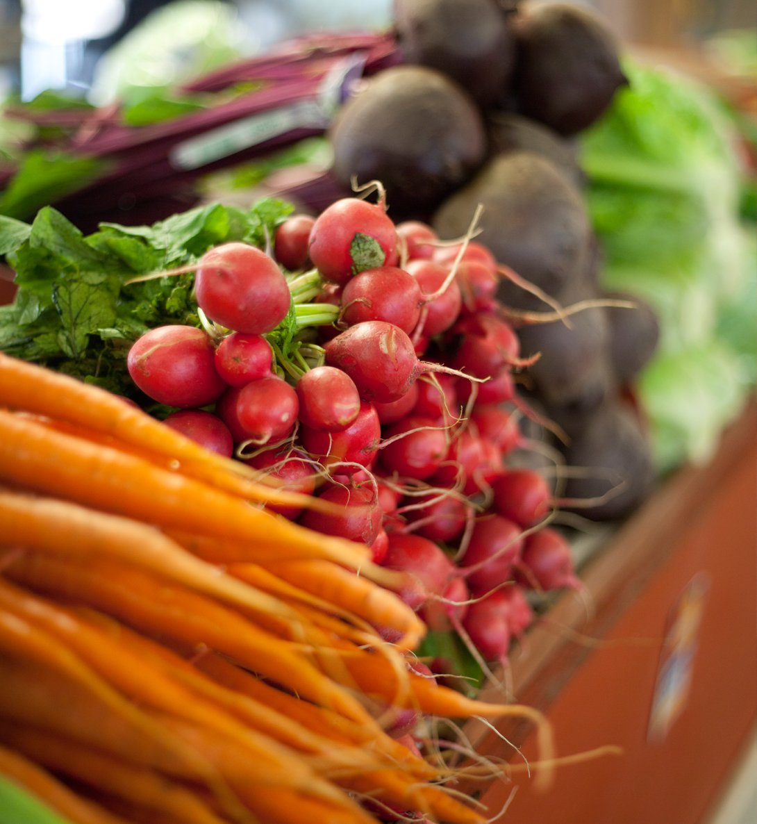 WestSideMarket's tweet image. Our butchers, bakers, fishmongers, baristas and vendors are knowledgeable of their product and are here to help you. Get to know your vendors and become a WSM regular this summer!