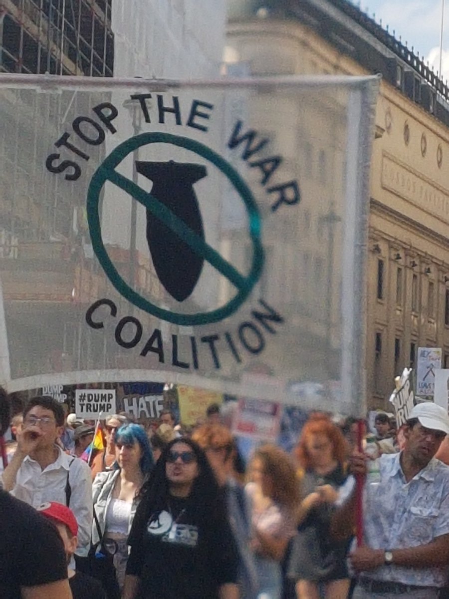 Sister_Alia's tweet photo. #TrumpUKvisit #DumpTrump #SlumpTrump
I'll be your feet π
NO TO ISLAMAPHOBIA
NO TO RACISM
NO TO TRUMP https://t.co/CP4tFm08yh