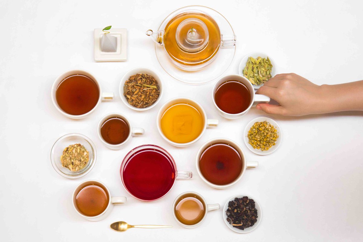 WellnessingVR's tweet image. Termina tu día con una infusión tibia. Lavanda, romero, manzanilla y toronjil son excelentes opciones para descansar. #SpaTip #Natural