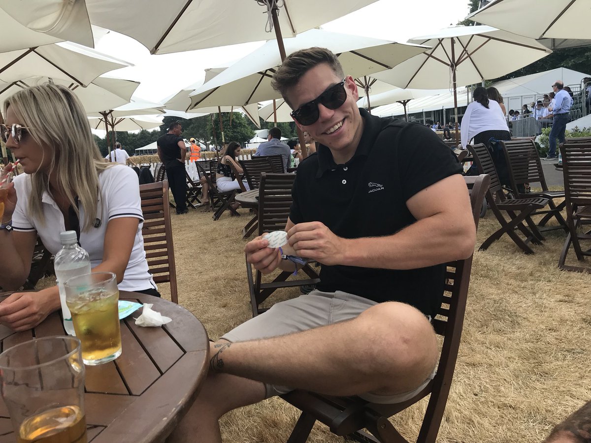 Andy tweet media