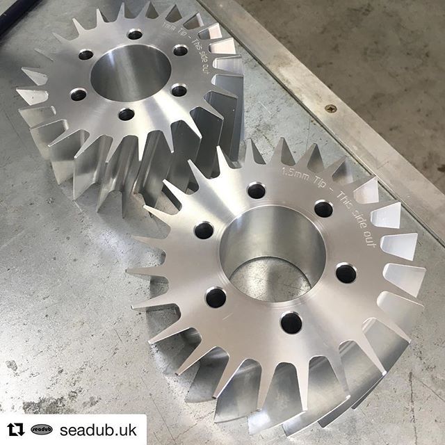 whbyseadub's tweet photo. These rotors are stunning! 
#Repost @seadub.uk
・・・
Aluminium Test Rotors with angled blades 
#aluminium #precisionengineered #precisionengineering #machining #seadubuk https://t.co/XUVbL7rcQl https://t.co/HK4ZH0Ntlz