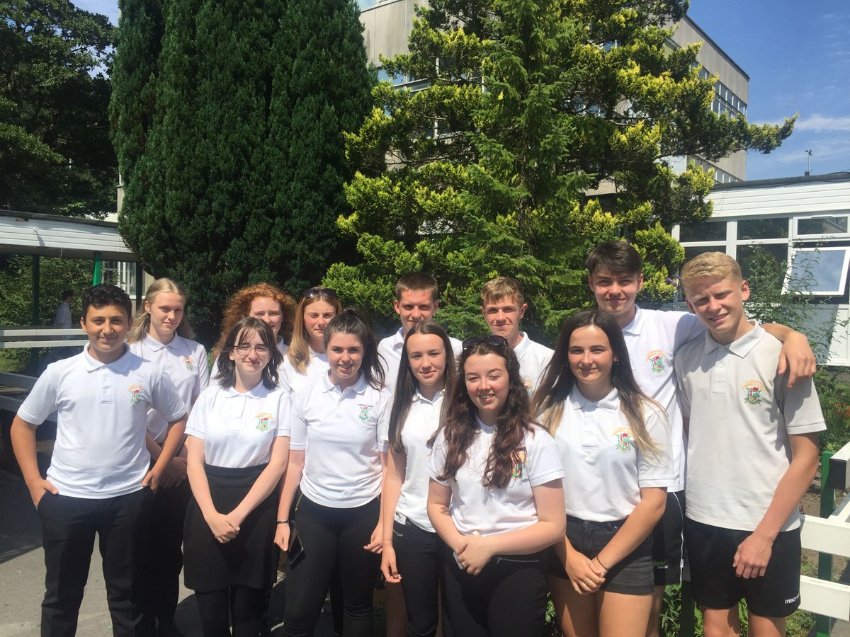 LlangatwgSchool's tweet photo. Congratulations to the pupils selected for the Senior Prefect Team 2018-2019. 😀 https://t.co/avOd80MYt7