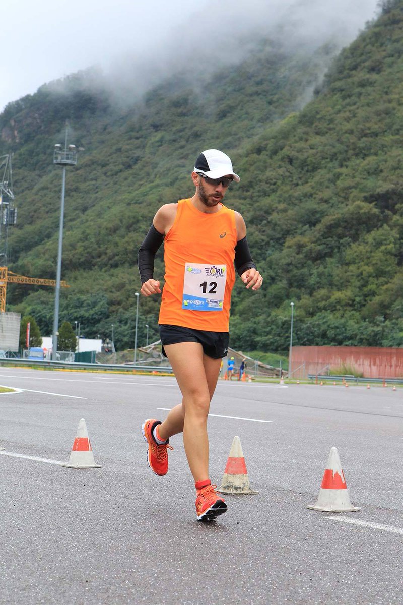 AssGSintini's tweet photo. Ci sono anche i campioni dello sport @JackSintini e @lxznr fra i protagonisti del libro "A volte corro piano" di @patricktrentini (@reverditoed), che ha vinto la battaglia contro il cancro che ha colpito la moglie Alessandra...
https://t.co/FyRlOIiCRW
#forzaecoraggio #fightcancer https://t.co/sdX1v7Oeqw