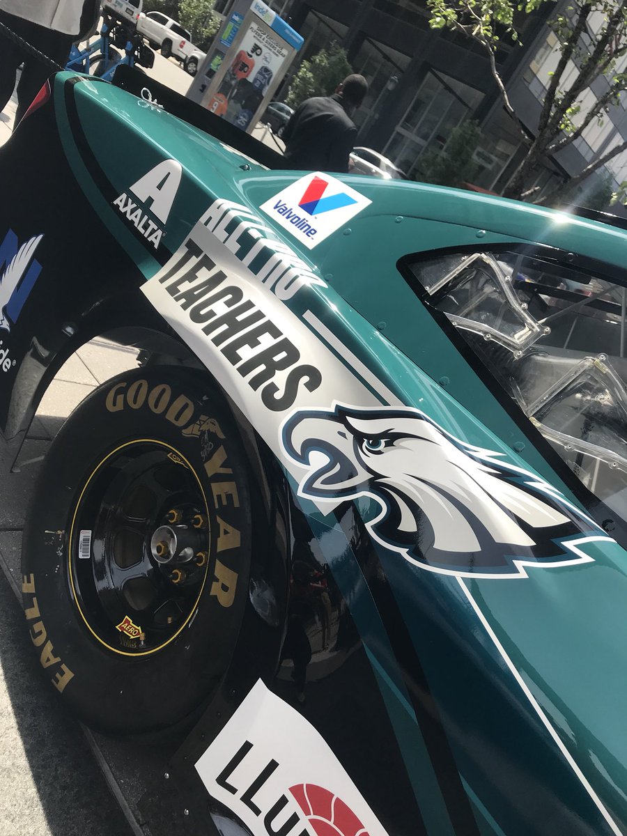 AxaltaRefinish's tweet photo. Here it is! The #Axalta88 that @AlexBowman88 will drive @poconoraceway!! 😍🦅 #FlyAlexFly @Eagles https://t.co/KaKidWd9V2
