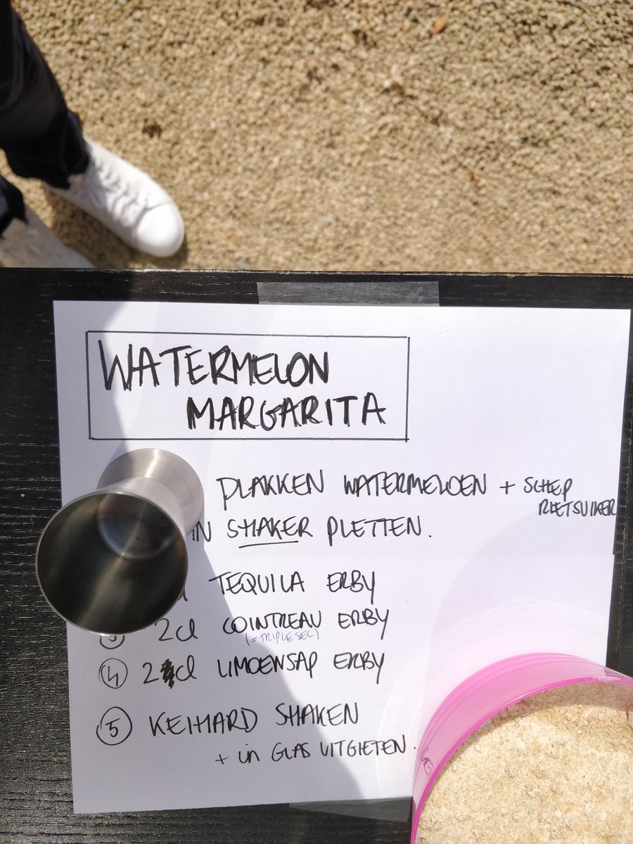 codedor's tweet image. Ready to start the Gentse Feesten at #codedor with a quick and dirty cocktailbar, hupla!