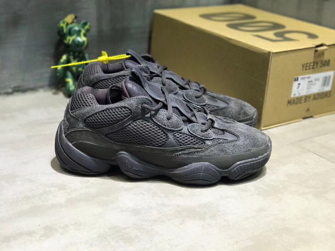 Adidas Yeezy 500 Utility Black END.