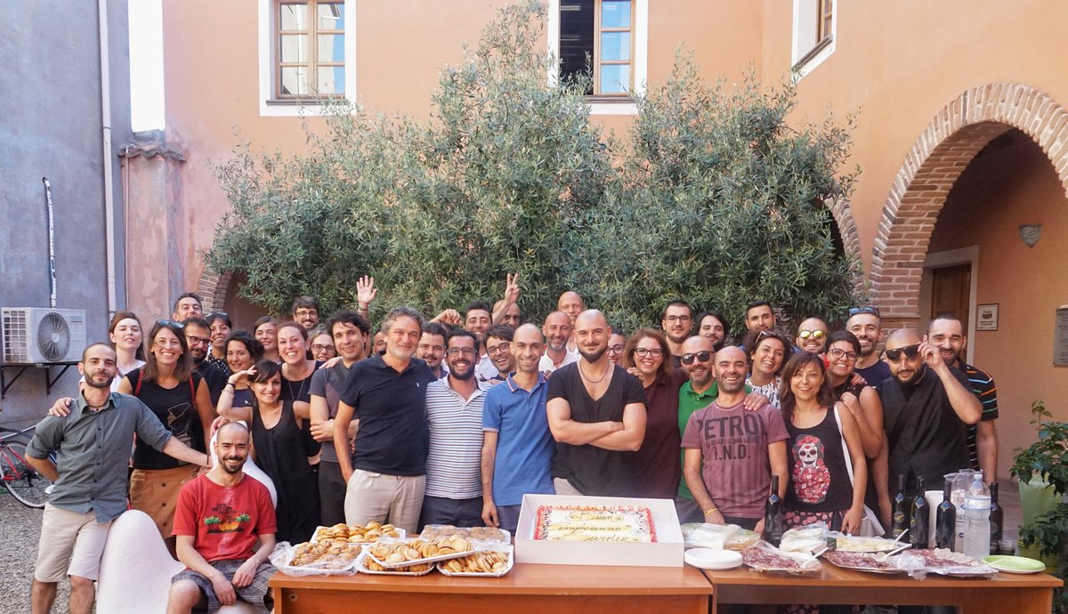 🚩Nove anni di #collaborazione, traguardi e nuove idee da sviluppare per l'#economia della nostra terra (e oltre!). I nostri sorrisi, moltiplicati per 60 tra dipendenti e collaboratori, nel racconto fotografico di un compleanno speciale. Reportage sulla pagina FB #Sardexnet! 📲