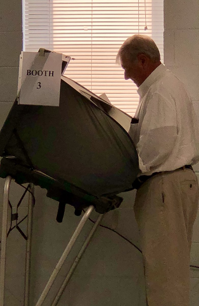 dawson4tn33's tweet photo. I voted for myself today at the start of early voting. Isn’t t time for you to go vote? #earlyvoting #dawson4tn #ibelieveinandersoncounty #VoteVoteVote #July13toJuly28 #aug2primaryelection https://t.co/yUD7J5qkJH
