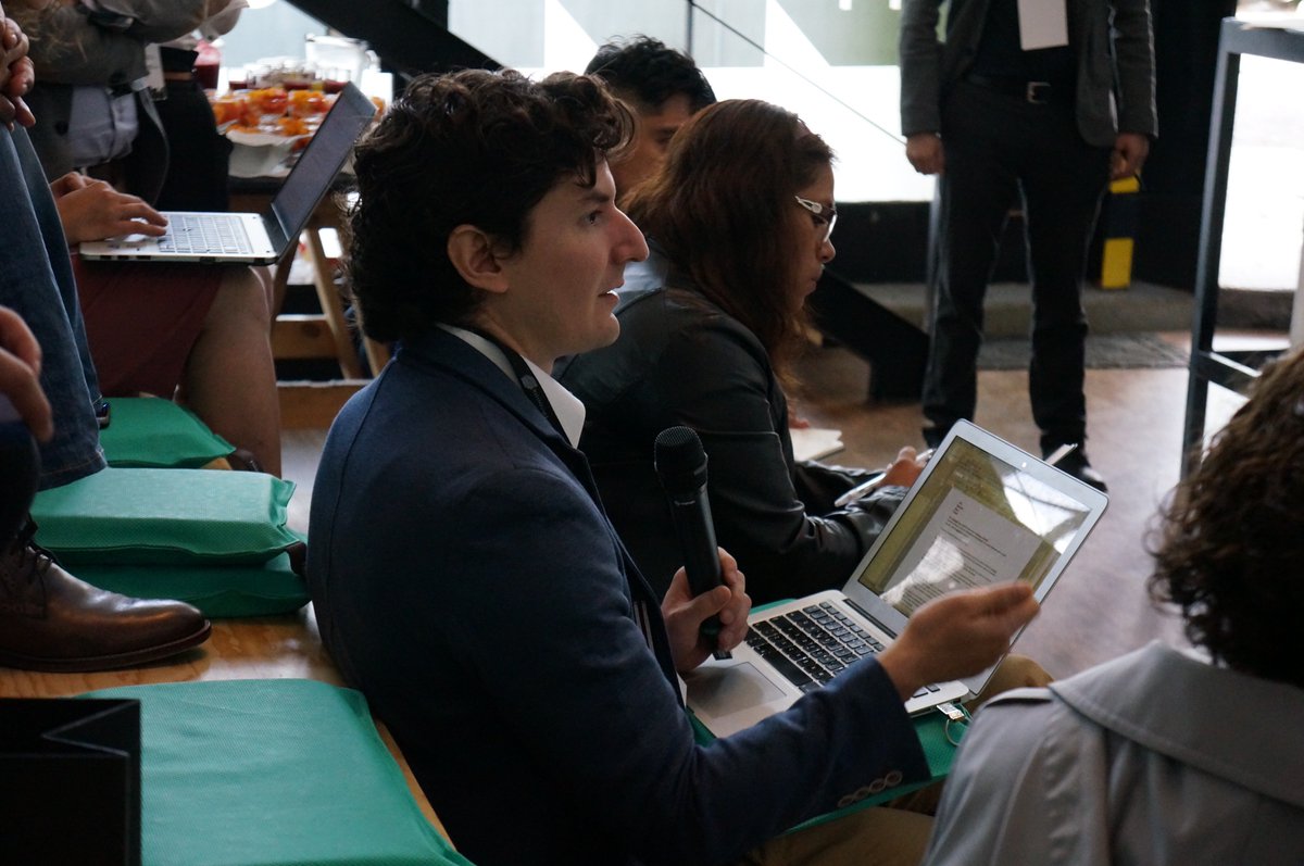 sbcFinTech's tweet image. Although the adoption rate of #FinTechs is only 33%, the development and growth way that awaits us could surpass any expectations:  @sbcFinTech @EYMexico @Ipade #CiiE_EY presents #sbcFinTechReport