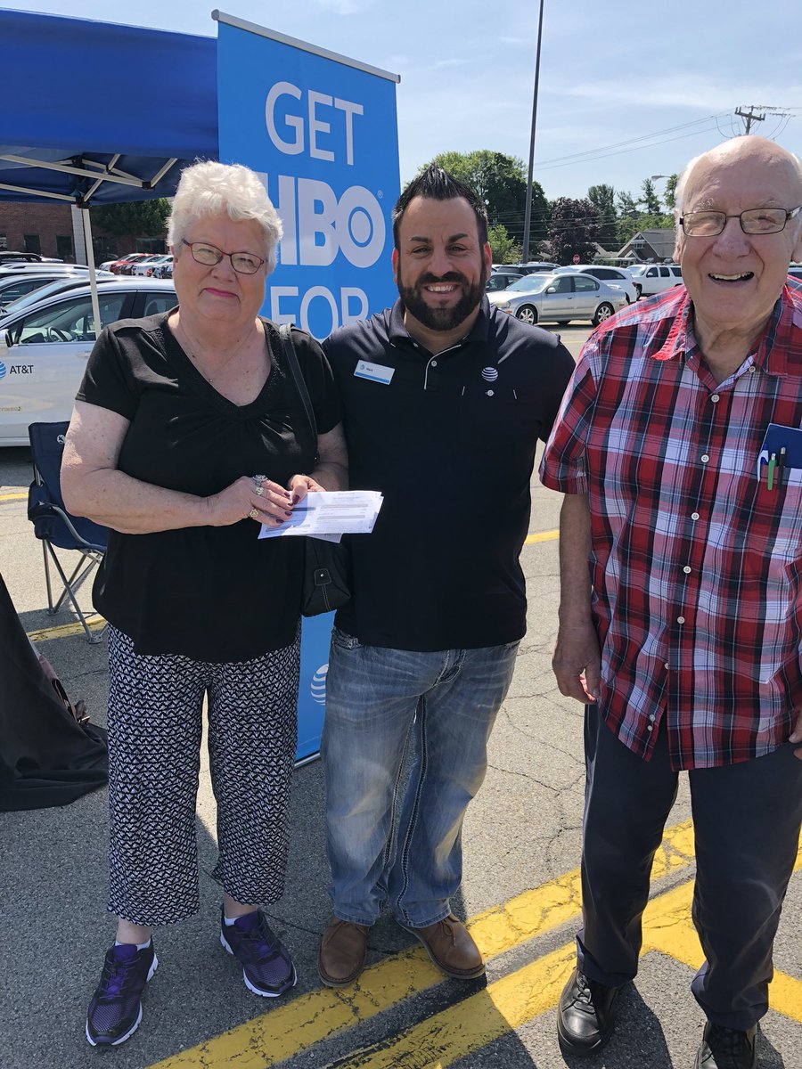 Dhali_Ahmed's tweet photo. Satisfied Customer Making the Switch to DTV!!!! @marcellobenny @shasriq @_Shelley_G @gonty_13 https://t.co/NpYXXETIvO