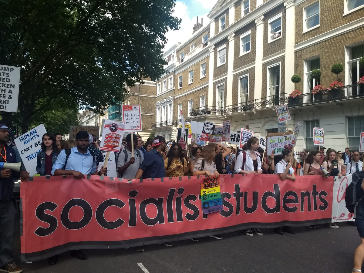 socialistudents's tweet photo. Unbelievable day on the #trumpprotest #togetheragainsttrump. So proud of the school students who took part in thr #walkout today! https://t.co/q8cNhnHdeP