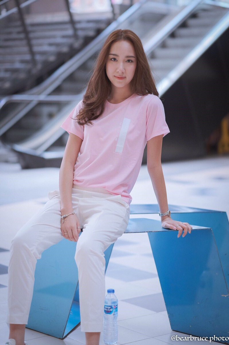 1917Store's tweet photo. เสื้อยืดจุฬาสวยๆ ไม่มีตกเทรนแน่นอน ตอนนี้กำลังมีโปรโมชั่นอยู่เด้อ สนใจเข้ามาสอบถามก่อนได้นะคะ แอดเลย line id : jdo8388o  ปล.เราไม่ได้ไปขายที่งานเฟิสเดทน้า แต่สามารถนัดรับได้นะคะ #ChulaCuteBoy #cufirstdate #teamchula https://t.co/pZxIB71cO0