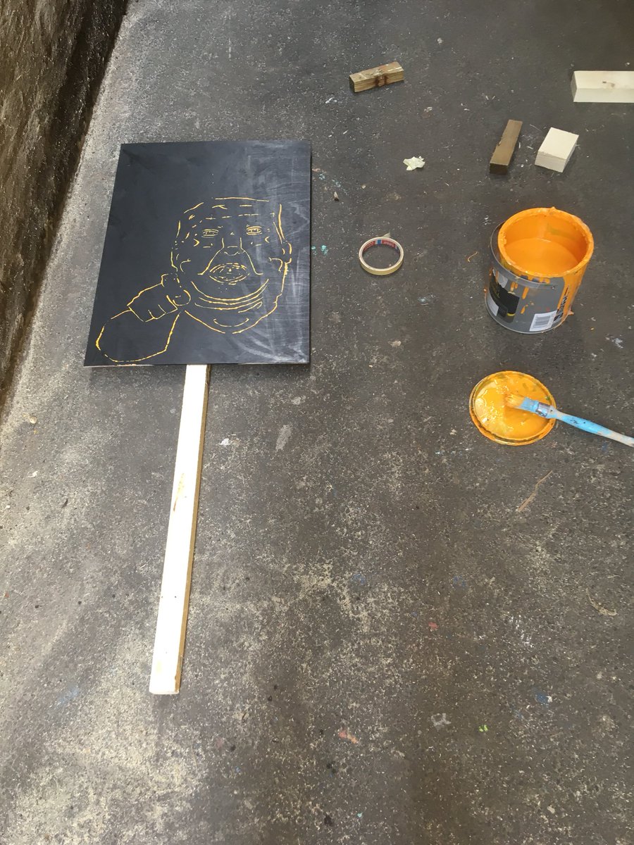 jessicaspanyol's tweet image. Just returned from school and putting finishing touches to his banner! All the family off to join the #trumpmarch #orangepaint
