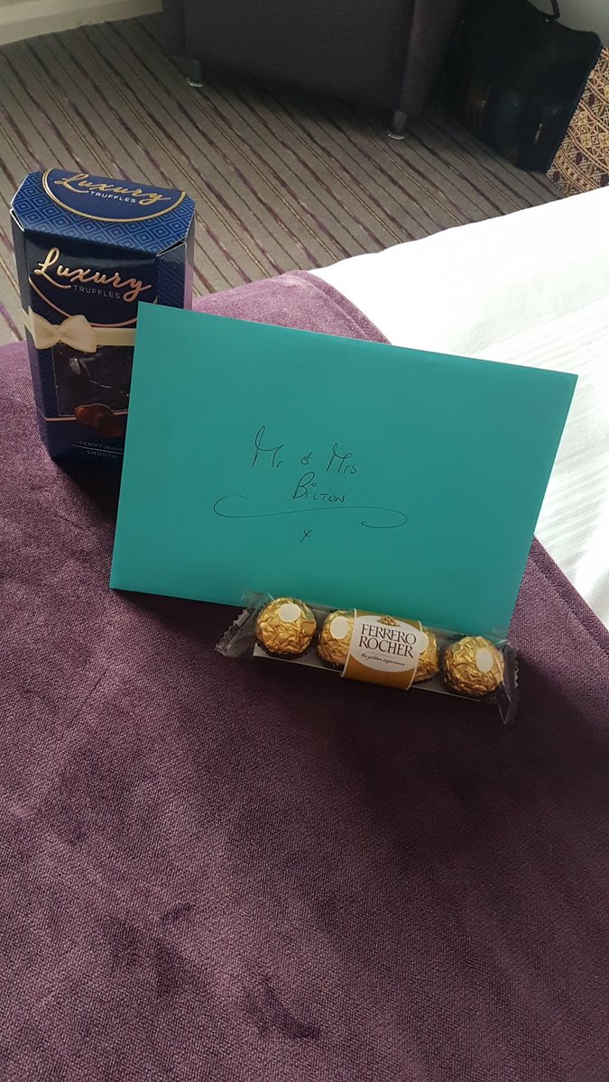 20th Wedding Aniversary in Scarbados. Little gift to wow our guests 🤩🎉🎈 <a href="/adaamr/">Adam Richardson</a> <a href="/PiScarborough/">PI Scarborough</a> <a href="/SDEBDD/">simon ewins</a> <a href="/jfair79/">Jon Fairbairn</a> @pimon