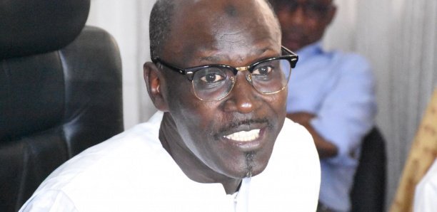 portablebisn's tweet image. Arrêt Cedeao: "C'est du n'importe quoi"  #alliance #Apr #Arret #Cedeao #conférence #cour #Justice #ont #Presse #publication #réagi #République #responsables #réunis; portablebi.net/arret-cedeao-c…