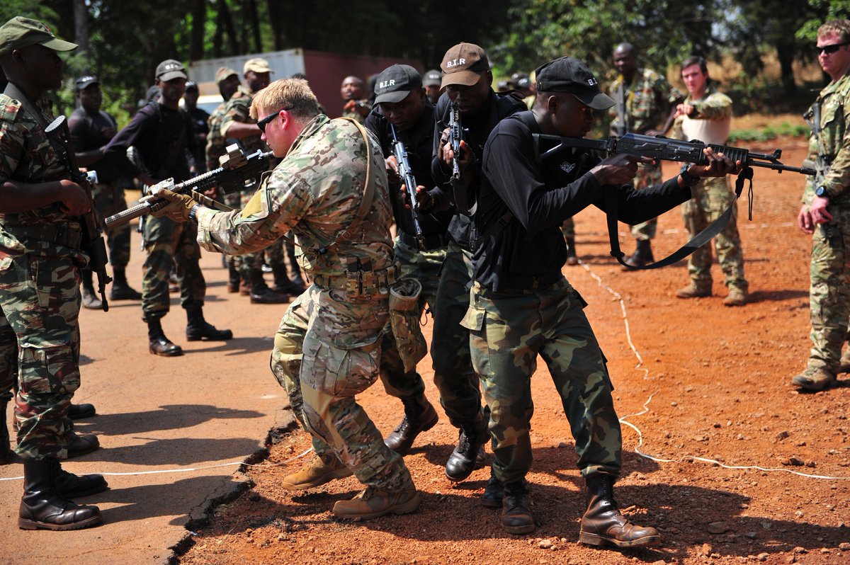 Brian Castner You Can See Cameroon Bir With The Zastava M21 In This 13 Photo From Africom Us Forces Training Cameroon Soldiers Wearing Both Black Woodland And Tiger Stripe Uniforms