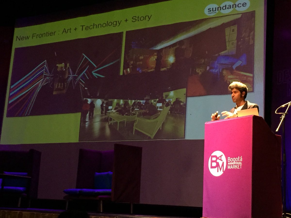 armadillomedia's tweet photo. Inicia última #BAMtalks de @BAM_Bogota 2018.
“Documental y realidad virtual: Estimula a tu audiencia” con Hussain Currimboy de @sundancefest
Las sensaciones que genera la VR le “explotan” la cabeza al espectador, genera una inmersión plena que nos lleva adonde no podemos ir” https://t.co/fVagX8Wyma