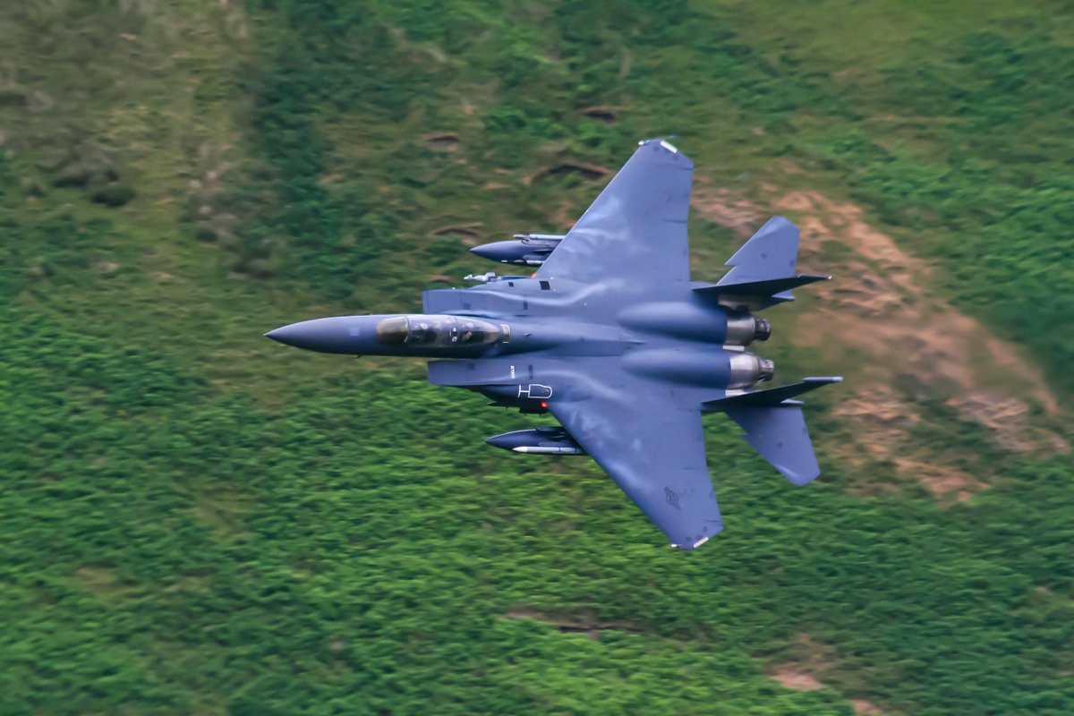 GSavPhotograpy's tweet photo. F15's Mach Loop 10/7/18 @48FighterWing @MachLoopUK https://t.co/IursXVLSDf