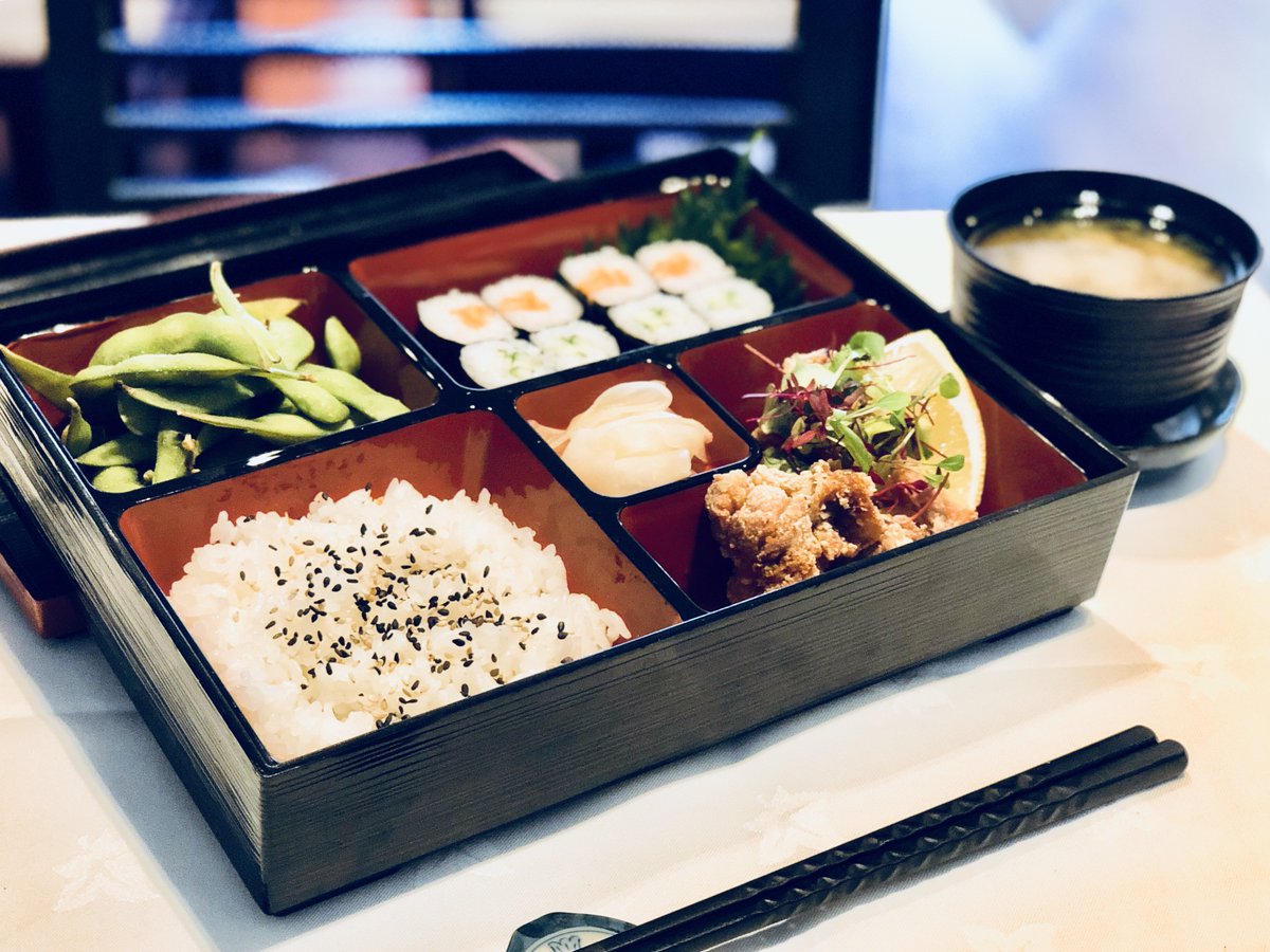 Well with weather the way it is, we have designed the perfect lunch! Our new lunch time #bentos have a nice blend of techniques and fresh ingredients and are served quick! Whether a business lunch or out with kids over the summer, drop by for a #sushisummer