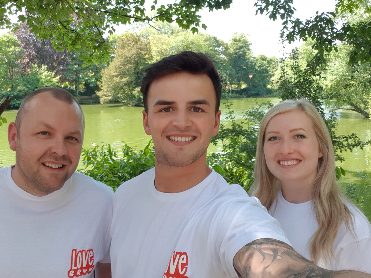 AngelidesAri's tweet image. At the @mostly_jazz festival in #moseley with some of the @GraylingBham team, volunteering for @LoveBrumUK