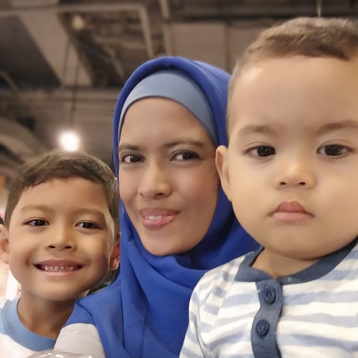 anieshus's tweet photo. #NewProfilePic https://t.co/zMa3lN1kvS