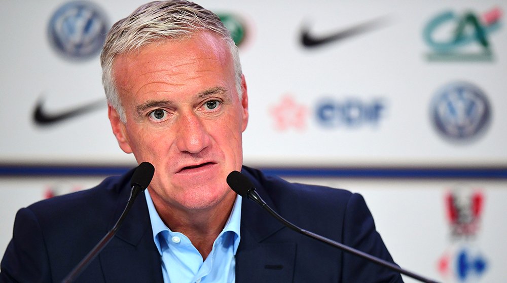 SuperCazarre's tweet image. Flash info #Bac2018
Deschamps 💬: "Kylian vient de m'informer qu'il est au repêchage et ne sera pas disponible cet après-midi. Il ne souhaite pas compromettre sa scolarité pour un match de foot."

#FRAURU