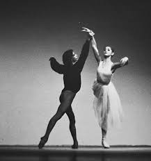 Today! Our Director Donna Schoenherr will teach a one-off ballet class from 12.30 - 1.30pm <a href="/StPetersW4/">St Peter's W4</a> Please join us for this special class! All welcome! #FridayFeeling #ballet #dance #W4