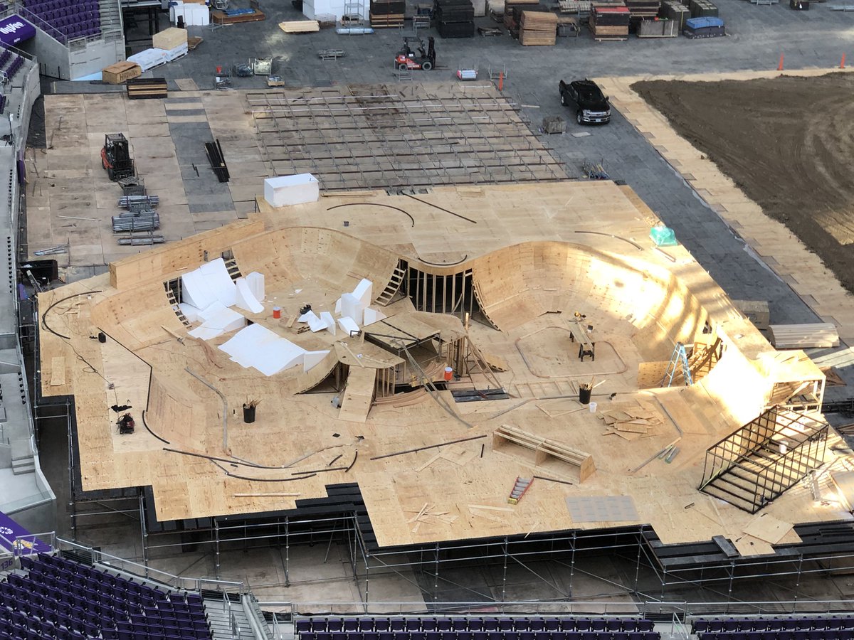 Tuftybuilt's tweet image. #Xgames 3 days of progress #Minneapolis #ridemn