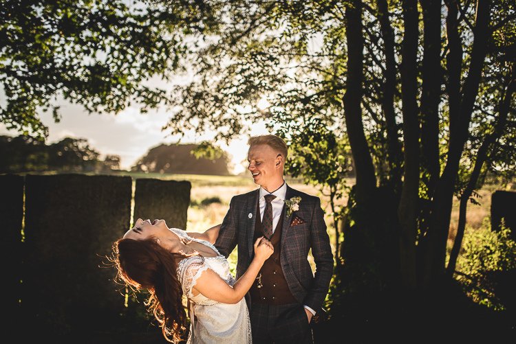 W_W_WeddingBlog's tweet image. WWW readers James and Danielle's wedding // whimsicalwonderlandweddings.com/tipi-garden-we… thanks to @ReportageImage @RSmithBespoke @six15events @LuminateEvents @BigChiefTipis @wildgarlictweet @FrogFlowers @Funcampers @BeetleJuiceltd