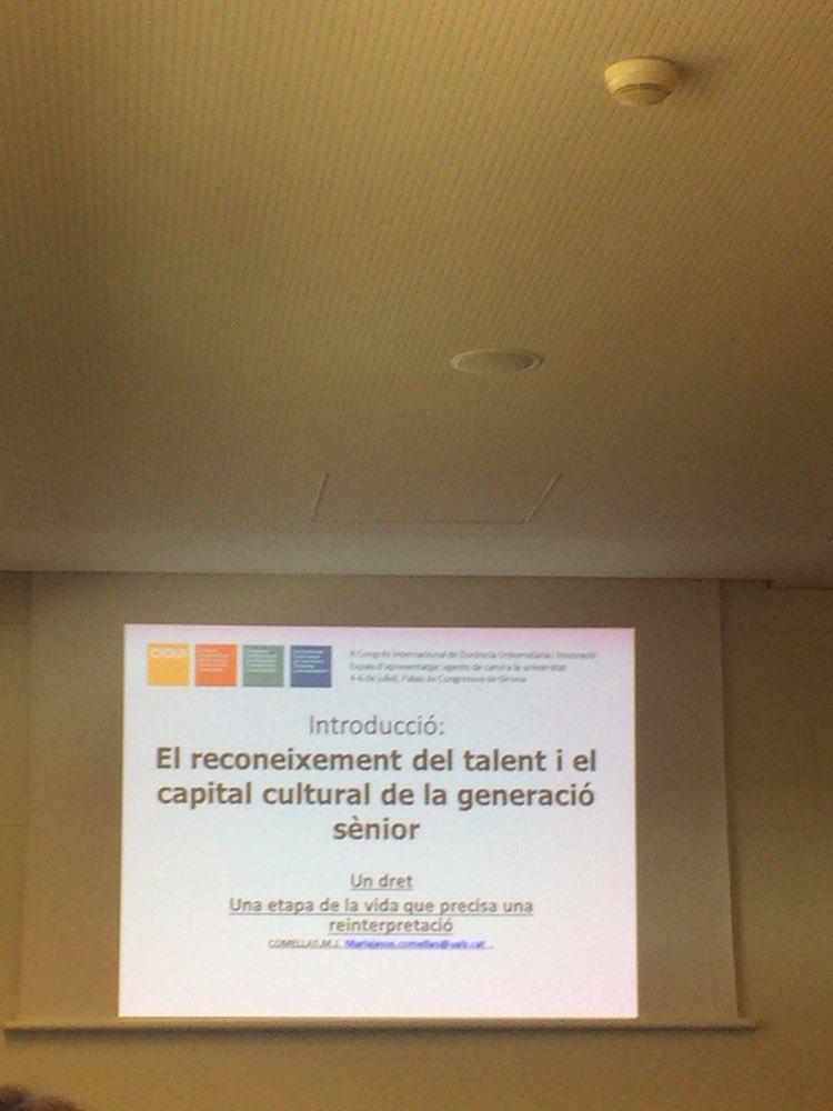 estelroig23's tweet photo. Interessant xerrada sobre com aprofitar el talent sènior a secundària i a @universitatscat ! @CIDUI_congress #cidui18 https://t.co/qLdRPC6ykB