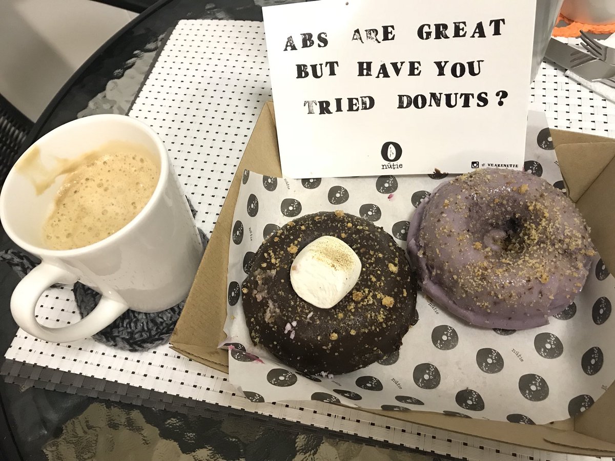 riailano's tweet photo. Because it was a nice and sunny day, Time for some donuts and coffee. Friday! #nespressoeveryday #robustauganda #blueberry #smores #southiegurl #aussiegirl #vegan #veganfood #veganfoodlovers #veganeats #madefromplants #plantbased #nowmoment #instavegan #iphonephotography https://t.co/HKqQ5o3REj